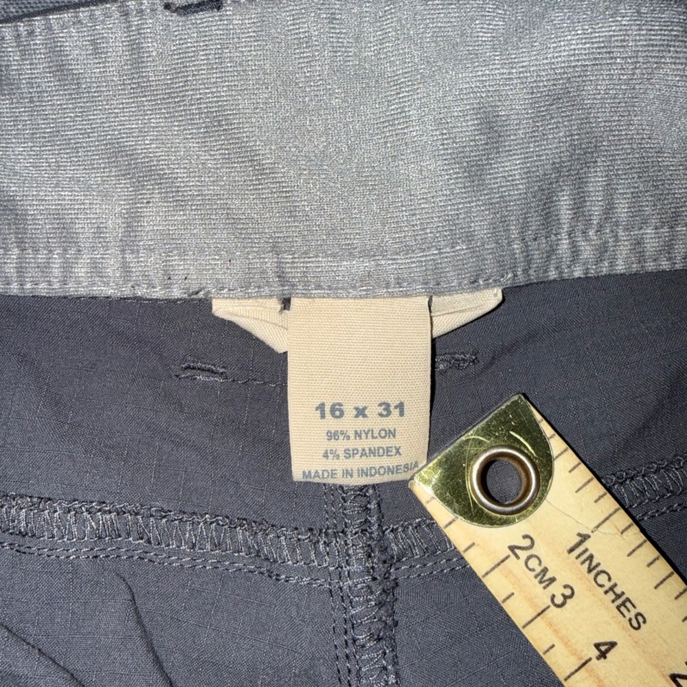 Duluth Trading Co Dry on the Fly Cargo Pants Womens 16x31 Gray Hiking Outdoor - Picture 8 of 13